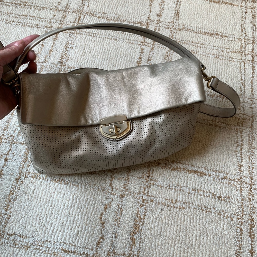 Elegant gold tone Banana Republic Women's Handbag